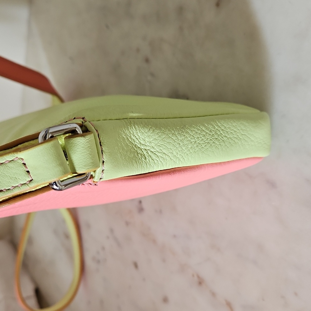 MARC BY MARC JACOBS: Pink And Lime Green Leather Crossbody Bag - Picture 6 of 15